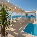 Sunny 1-bedroom 1211 *