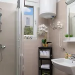 Sunny 1-bedroom 1211 Petrcane